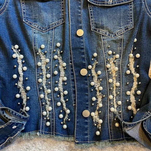 Venus Pearl Denim Jacket - Picture 3 of 5